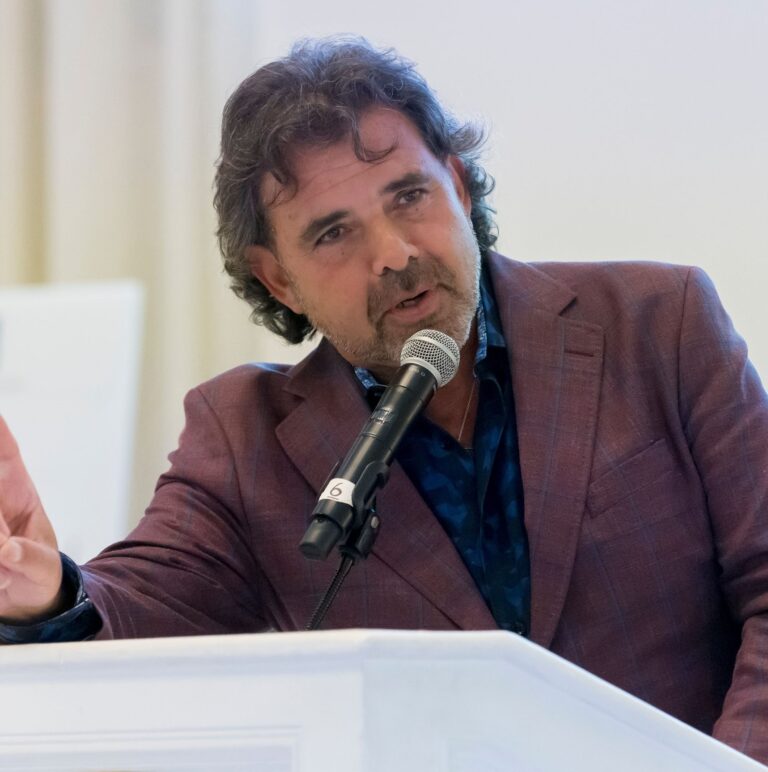 adam-japko- 2023_dmc